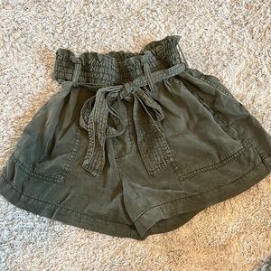 High waist tie shorts